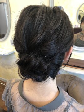 ラ ブリエ 成田公津の杜(La briller) お呼ばれヘアセット