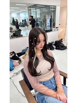 キング 枚方店(K!ng) 縮毛矯正髪質改善ハイライトレイヤーカット枚方美容室エクステ