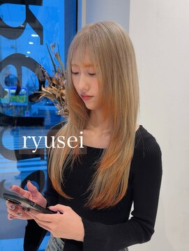 アリーナ 船橋日大前店(arena) レイヤーカット×デザインカラー