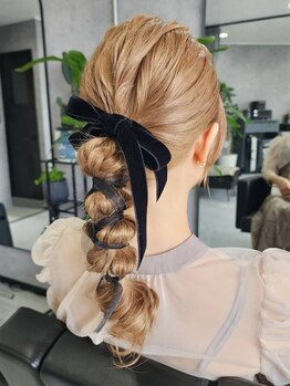 エステラ(ESTELA)の写真/早朝6時～予約可◎結婚式等のヘアセット/着付け/メイクから、推し活/LIVE/イベント等のヘアセットもOK！