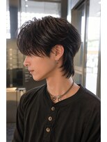 ピア ヤクイン(Pia Yakuin) 中華ウルフ×シャープレイヤー