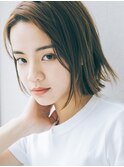 ナチュラル切りっぱなしボブ