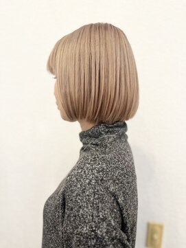 ペスコペスカ(PESCO PESCA) 切りっぱなしストレートハイトーンボブ