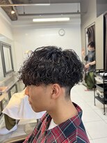 アイズ 海老名(AIZU)&nbsp;波巻きツイストスパイラルパーマ　ツイストスパイラルパーマ