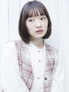 ウル 表参道(HOULe) ミディアムボブ 顔周りレイヤー レイヤーボブ ベージュカラー