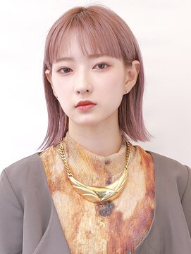 ピークアブー 銀座中央通り(PEEK-A-BOO) 切りっぱなしボブ前髪顔周り似合わせイメチェンピンクブラウン