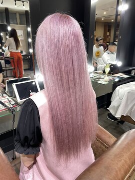 バズ サッポロ バイ フィーネ(BuzZ sapporo by Fi-Ne) ピンクベージュ