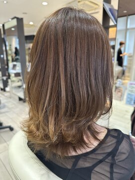 エアー 銀座(air) ★シマカズキ★20代30代★銀座★無敵！ベージュ×外ハネミディ