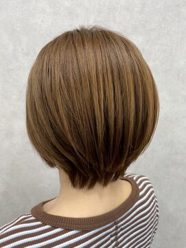 ショートボブ/ブリーチなしブラウンベージュ