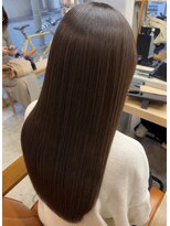 クア(qua)&nbsp;【北千住】乾かすだけでまとまる美髪ストレート