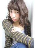 無造作ウェーブ×ミディアムボブ