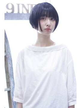 ナインヘア(9ine hair) グラデーションボブと前下がりボブ/ぱっつんライン