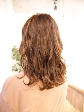 ヘア イコール(hair＝equal) 安定　20代30代人気　Ｓ／Ｓ アッシュベージュ