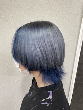 アジールヘア 所沢プロペ通り店(agir hair) ウルフカットブルーベースインナーシルバーカラー 10代20代30代
