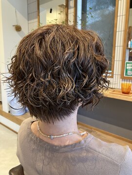 ヘアー スゥー(Hair Su) ミディアムパーマ