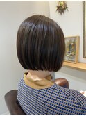 ぱつっとボブ