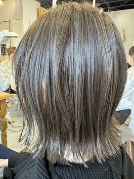 レイリー(LAiLy) ハイライト 顎下ボブ