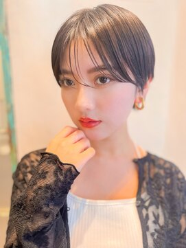 イチイ 巣鴨店(ichii) 大人可愛い小顔ショートボブ白髪ぼかしハイライト20代30代40代