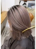 バレイヤージュ×ベージュ