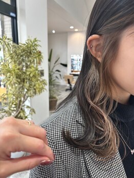 サロンド ベレーザ トータ(salao de beleza tota)の写真/『トレンド×似合わせ』さり気ないオシャレでFashionと一緒に遊べる可愛いデザインカラーで周りと差を☆ 