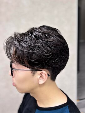 アッシュ 桜木町店(Ash) 毛流れセンターパートニュアンスパーマセンター分け韓国ヘア横浜