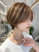 レジット 海老名(Legit) ひし形ショート/長め前髪/ハイライト/30代40代50代 海老名美容室