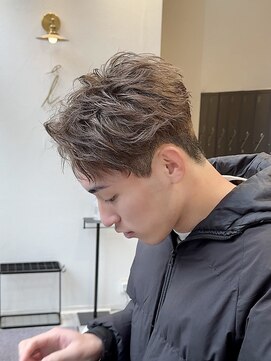 ビューシンサイバシ(VIEW SHINSAIBASHI) 無造作ショート