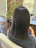 カルムヘアデザイン(Calme hair design)&nbsp;ミディアムストレート