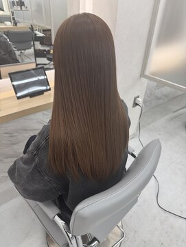 ユアーズヘア 新宿三丁目店(youres hair) スモーキーベージュ