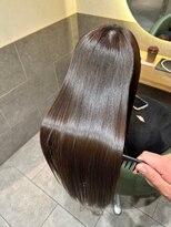 ワンズ ナゴヤ ヴィラ 名古屋栄(ONE's NAGOYA VILA)&nbsp;黒髪クラゲヘアー/オリーブグレー/小顔ココアベージュ