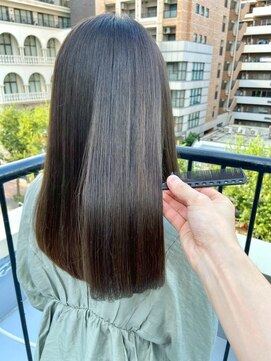 デイアンドナイト 天神大名本店(Day&Night) 福岡/天神/髪質改善/縮毛矯正/ストレート/ヘッドスパ/前髪カット