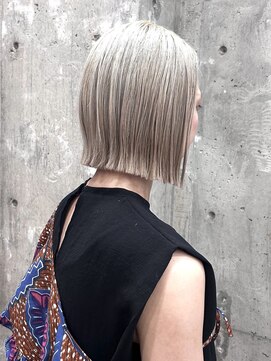 ボブ/切りっぱなしボブ/ケアブリーチ/ホワイトベージュ