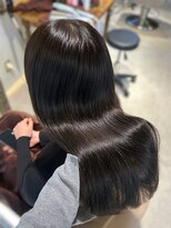 トリア(the tria)&nbsp;【chika】艶グレージュ