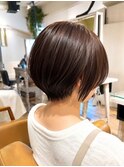 えりあしスッキリ　くびれショートぼ部