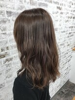 マーレ(MARE)&nbsp;ゆるふわパーマ＋ラベンダーベージュ