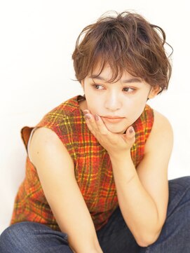 パール(PearL) 《PearL》フラッフィーショート/パーマ/キャラメルベージュ