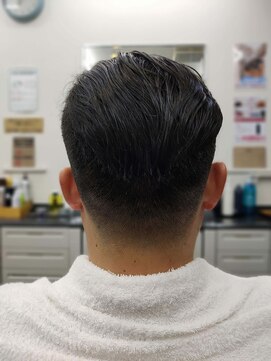 バーバーながさわ ショートスタイル