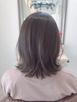 アドラーブル はなみずき店(adorable)&nbsp;ミディアム【オリーブグレージュ】20代30代40代