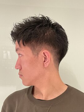 ザバーバー 東京(THE BARBER) 無造作ショートアップバング