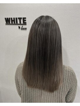 アンダーバーホワイト 阪神西宮店(_WHITE) エアタッチバレイヤージュ　デザインカラー