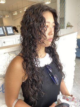 アンジュベイナハ (Ange Bay NAHA) 夏！×スパイラルパーマ