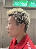 スパイキーショート ブリーチカラー