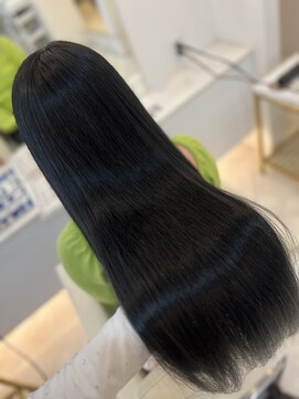 シャルム バイ アローズ 久留米店(CHARM BY AROSE) 残留しないブラックカラー◎学生の方必見！