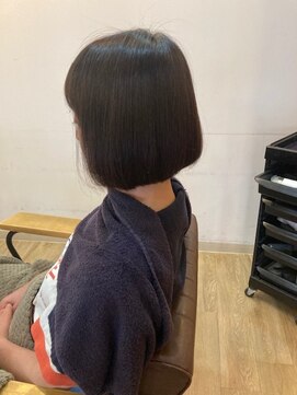 グランバイ アトリエドングリ(Grand × AtlierDonguri) お客様髪質改善データ1337（黒染めじゃない色落とし）