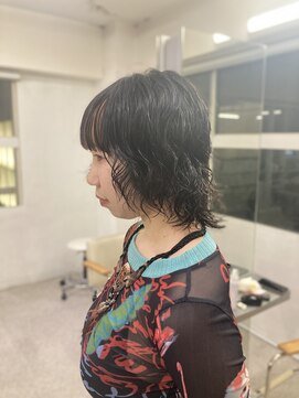 ヘアー アレス(hair ales) ブリーチパーマ　ウルフパーマ　ショートパーマ