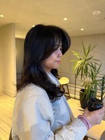 リバレッジ 白金(Leverage) 大人外国人風セミロングレイヤー