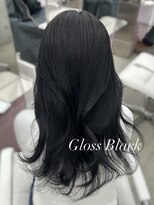 エヌアイ オモテサンドウ(ni omotesando)&nbsp;グロスブラック ワンホンレイヤーカット 地毛風カラー