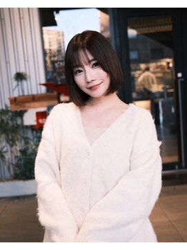 ルイス(L'wis) 色っぽボブ。