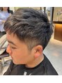 グラチチュード(gratitude)&nbsp;サイドツーブロ襟足刈り上げ学生の方に人気です。