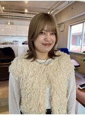 ミルクティーグレージュ/ハイトーン/顔周りカット